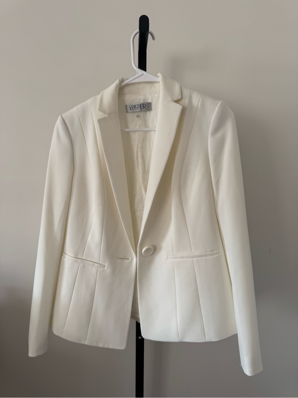 Kasper Women's Stretch Crepe Off-White Single-Button Tailored Blazer